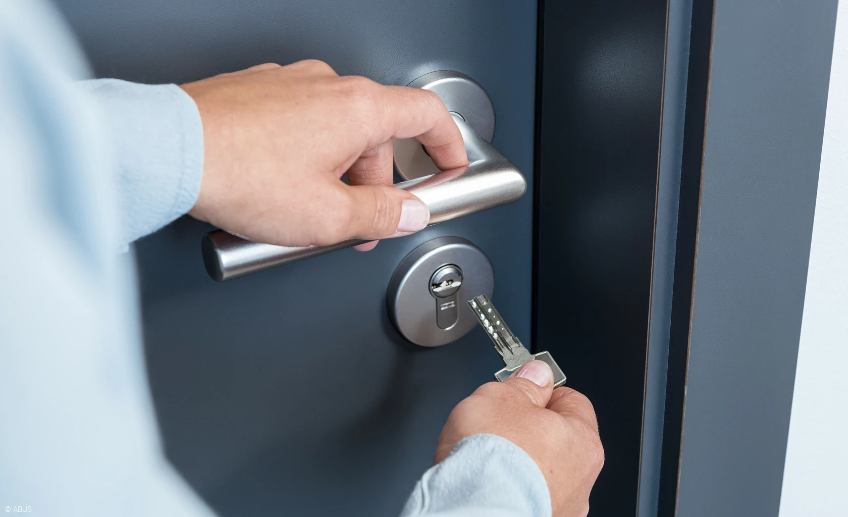 High-quality residential properties should also be protected with high-quality door cylinders © ABUS