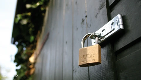 Whether it's a shed or a garden gate - our padlocks protect © ABUS