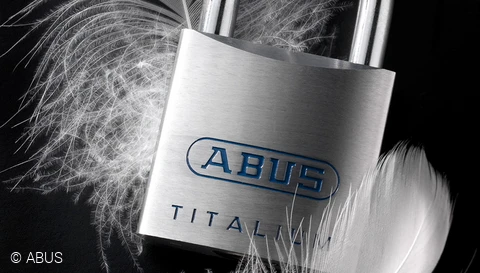 Strong, lightweight, innovative - our TITALIUM padlocks © ABUS